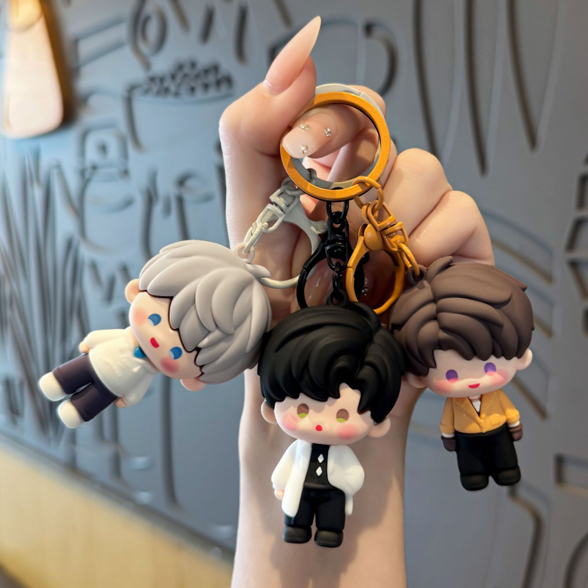 Resin Art Toys - Брелок-фигурка Love and Deepspace Q из