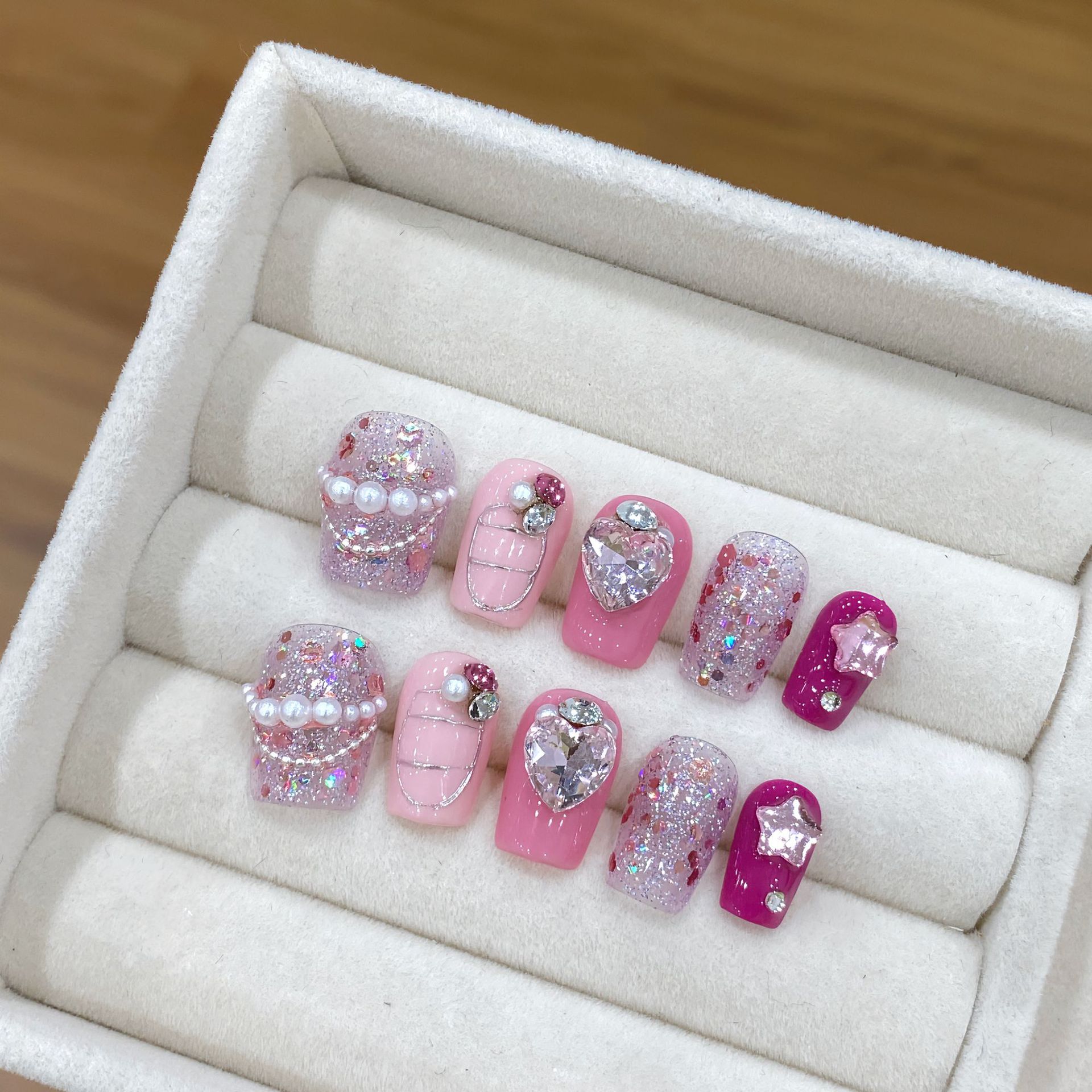 Накладные ногти ручной работы, – обзор и цена Resin Art Glitter